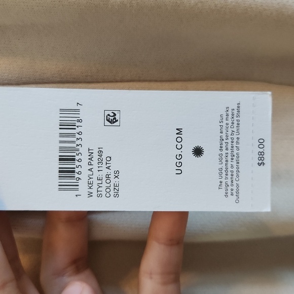NWT UGG Beige Keyla Sweatpant - Picture 4 of 5